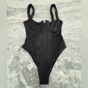 l*space Black One-Piece Swim (Size XS)